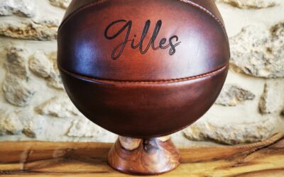 Un ballon de basket personnalisé : le meilleur cadeau pour un homme basketteur.
