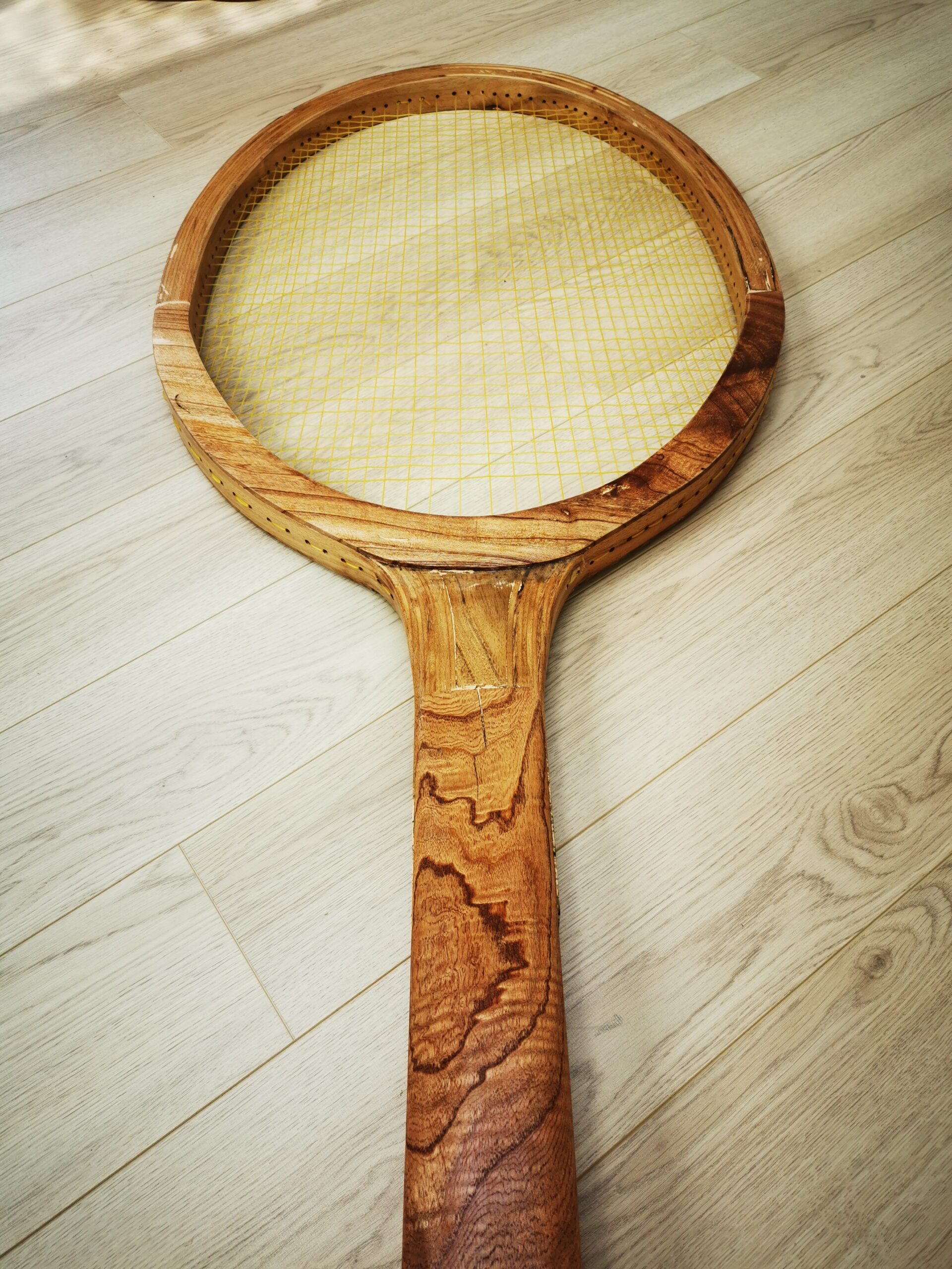 Raquette Tennis Vintage Bois Imperial Davega - Cadre Et Housse Uniques
