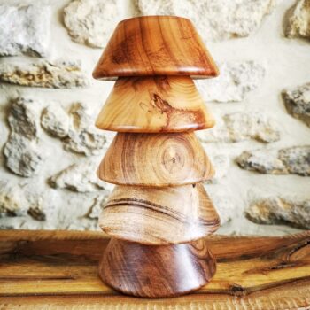 Supports en bois acacia empilés, fintion artisanale pour socle ballon ou déco