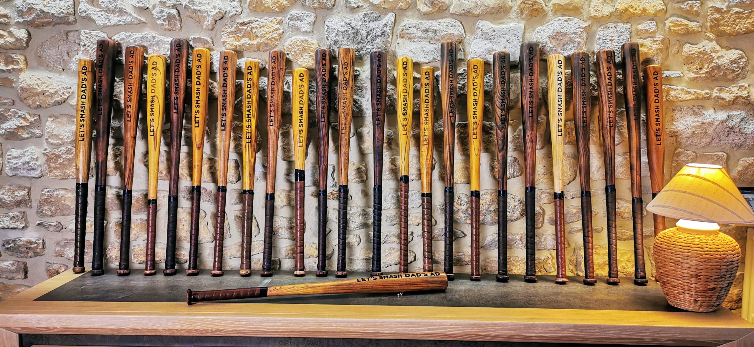 Série de battes de baseball en bois personnalisées pour une entreprise